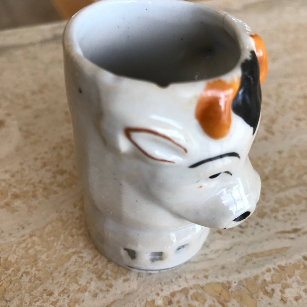 VINTAGE MINITATURE COW MUG - Picture 5 of 8